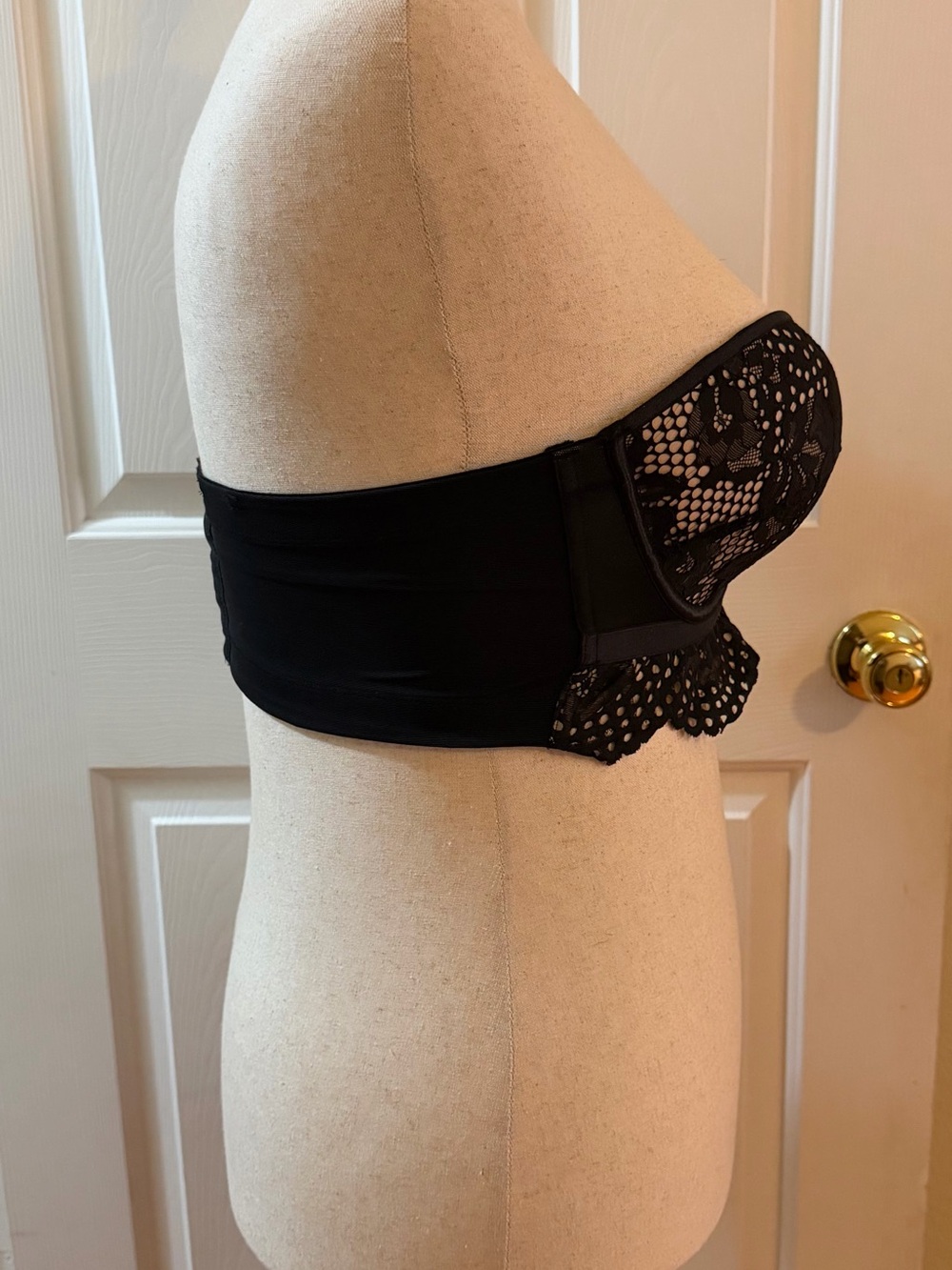 Lane Bryant Cacique Black Lace Longline Balconette Bra - Picture 9 of 16